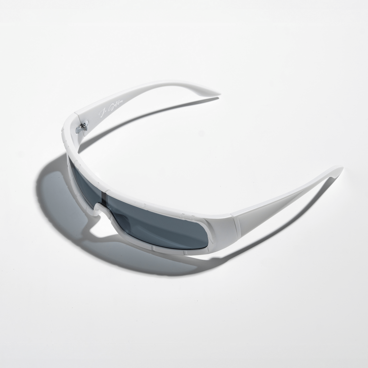 Noctis Titanium Ice